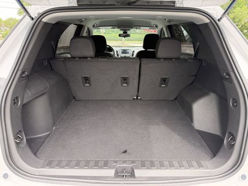 Used 2023 Chevrolet Equinox LS FWD image 37