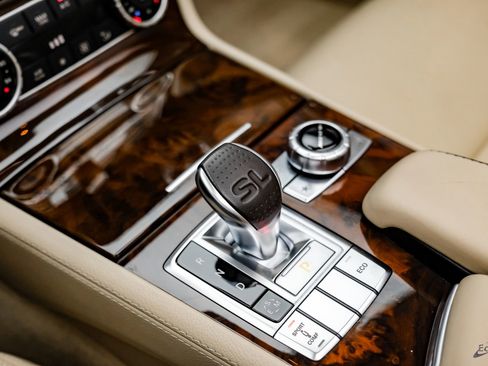 Used 2014 Mercedes-Benz SL 550 image 68