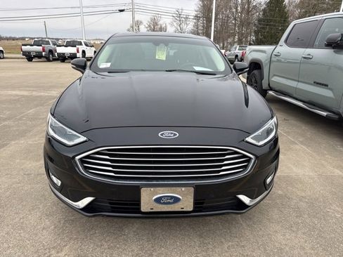 Used 2019 Ford Fusion SEL image 14