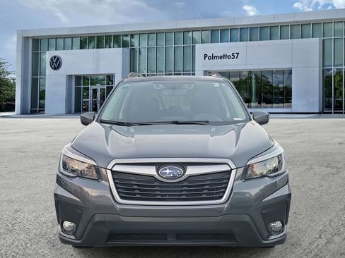 Used 2021 Subaru Forester Premium image 2