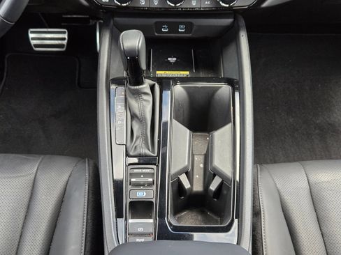 Used 2025 Honda Accord Sport image 19