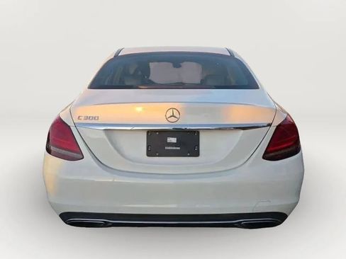 Used 2019 Mercedes-Benz C 300 Sedan image 8