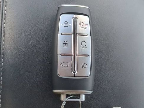 Used 2025 Genesis GV70 2.5T AWD/4WD image 26