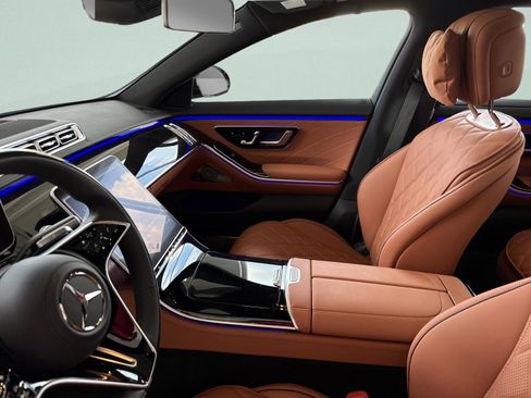 Certified 2026 Mercedes-Benz S 580 4MATIC Sedan image 14