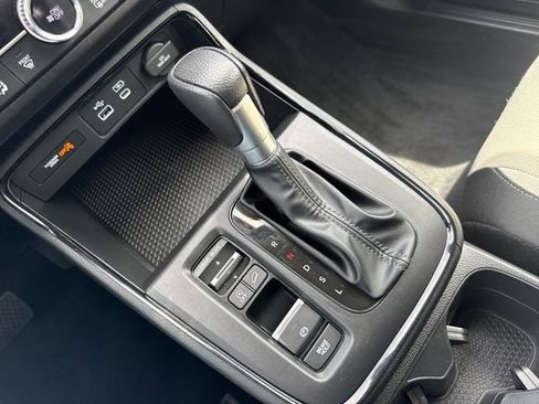 Certified 2024 Honda CR-V EX image 31