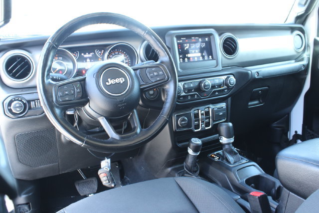 Used 2022 Jeep Gladiator Sport AWD/4WD image 16