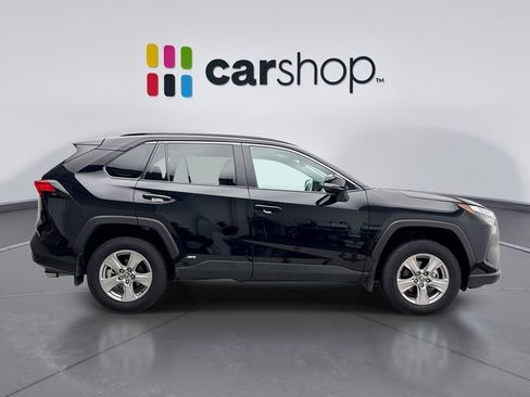 Used 2024 Toyota RAV4 XLE w/ Convenience Package AWD/4WD image 6
