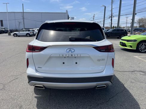 Certified 2023 INFINITI QX50 Luxe AWD/4WD image 4