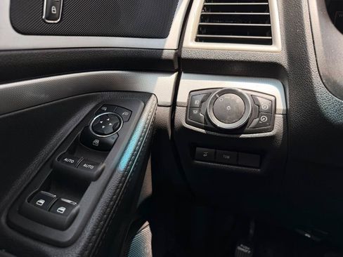 Used 2013 Ford Explorer XLT FWD image 10