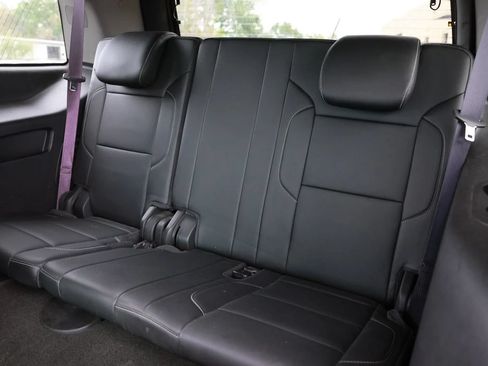 Used 2017 Chevrolet Tahoe LT w/ Luxury Package RWD image 24