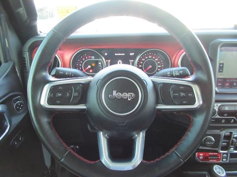 Used 2021 Jeep Gladiator Rubicon AWD/4WD image 26