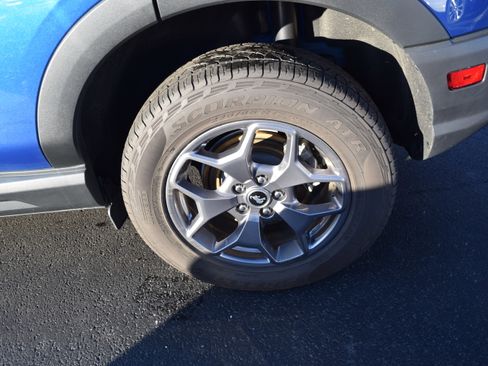 Used 2024 Ford Bronco Sport Badlands image 6