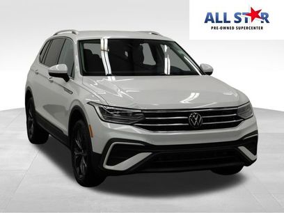 Used 2023 Volkswagen Tiguan SE