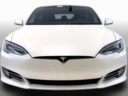 Used 2020 Tesla Model S Long Range Plus AWD/4WD image 3