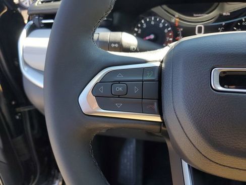 New 2026 Jeep Compass Limited image 25