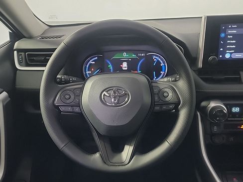 Used 2025 Toyota RAV4 Woodland Edition image 19