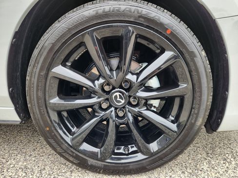 Certified 2026 MAZDA MAZDA3 s Sport FWD image 19