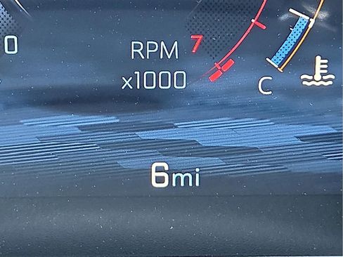 New 2026 Chevrolet Equinox ACTIV w/ Convenience Package III FWD image 23