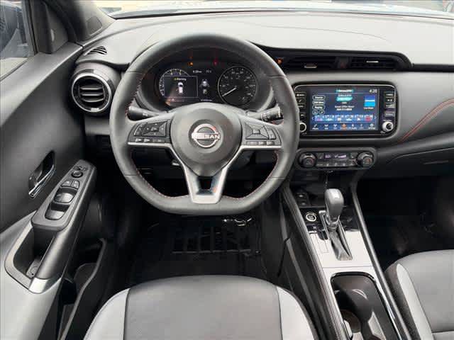 Used 2023 Nissan Kicks SR w/ SR Premium Package FWD image 12