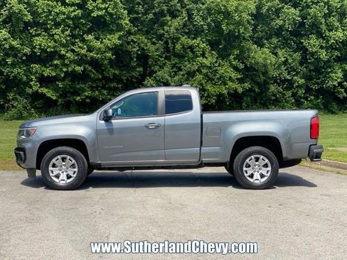 Used 2022 Chevrolet Colorado LT w/ Fleet Safety Package RWD image 4