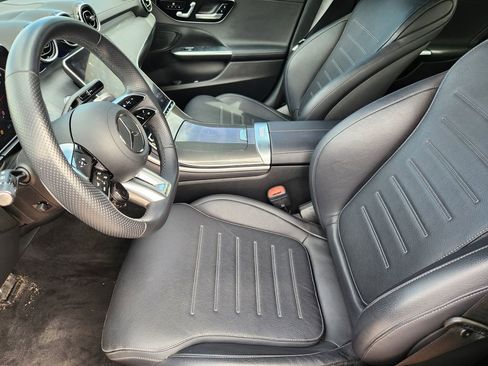 Used 2023 Mercedes-Benz C 43 AMG 4MATIC Sedan image 12