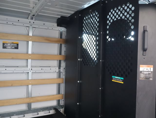 Used 2025 RAM ProMaster 2500 w/ U-Haul Equipment Group FWD image 36