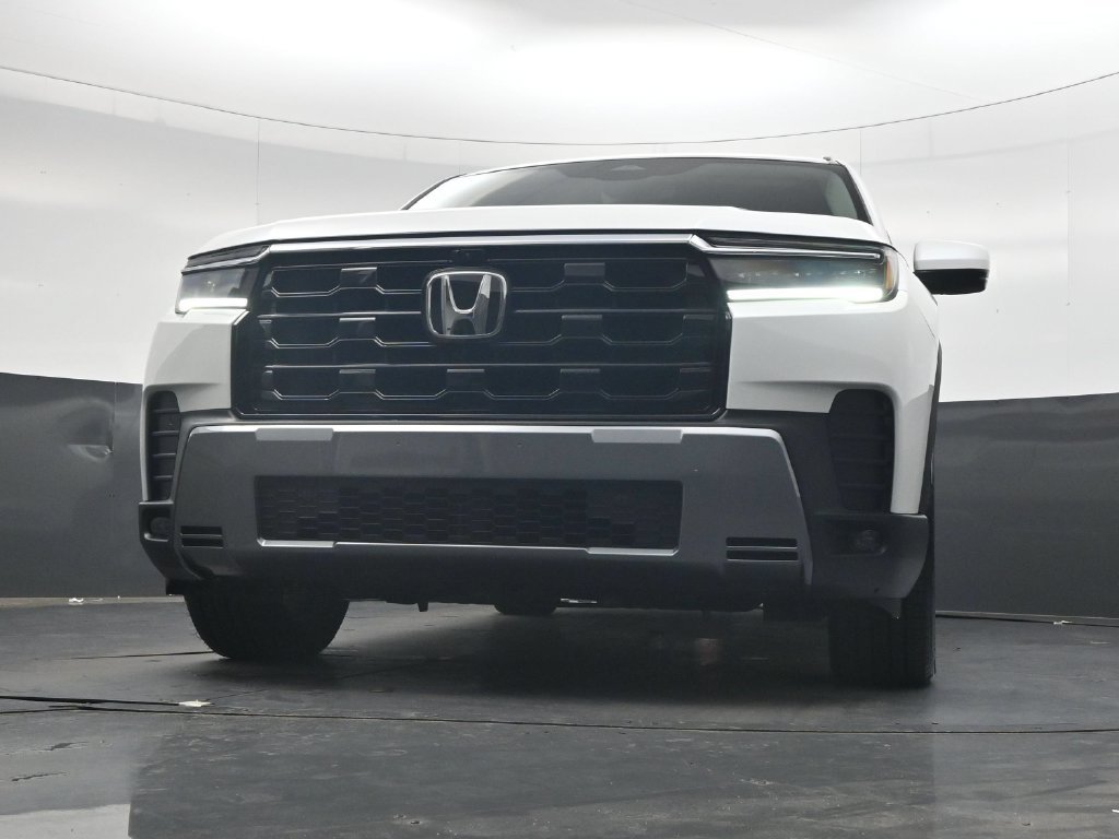 Used 2026 Honda Pilot Touring image 28