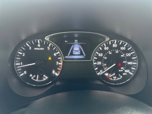 Used 2020 Nissan Pathfinder S image 18