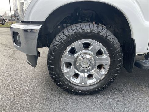 Used 2015 Ford F250 Lariat w/ Lariat Ultimate Package image 8