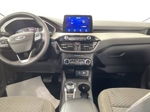 Used 2022 Ford Escape SE w/ SE Sport Appearance Package image 13