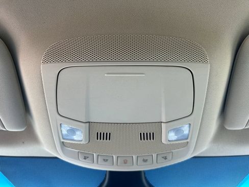 Used 2020 Ford Edge SEL w/ Convenience Package FWD image 18