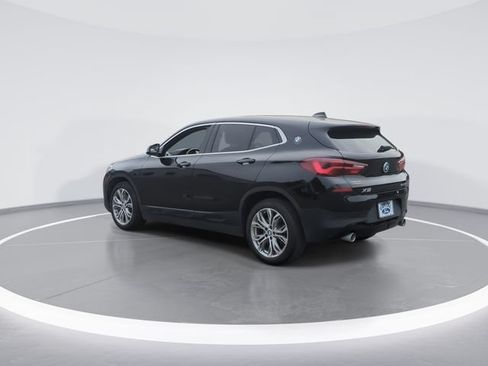 Used 2022 BMW X2 sDrive28i w/ Convenience Package FWD image 6