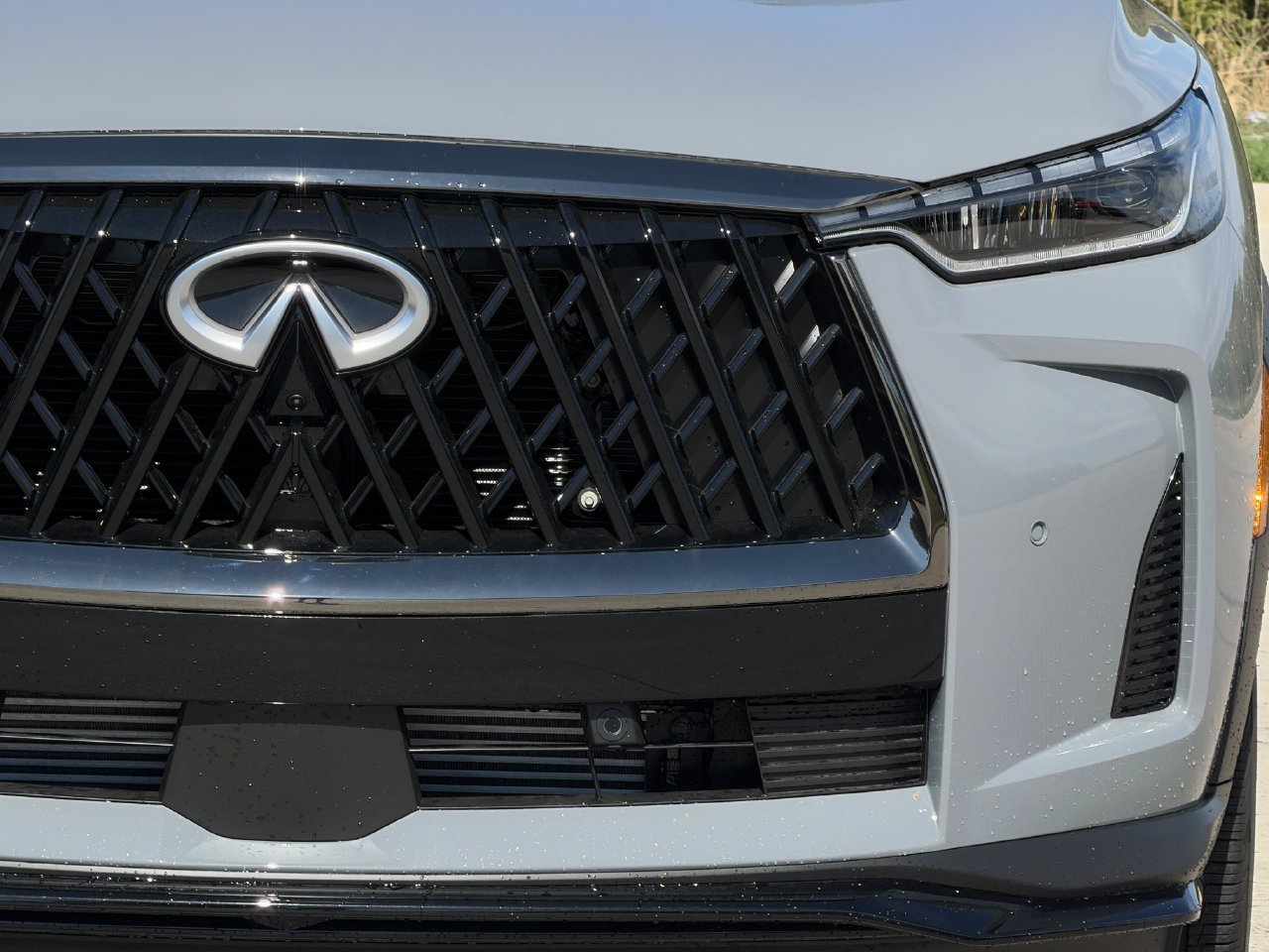 New 2027 INFINITI QX60 Sport w/ Dark Cargo Package AWD/4WD image 5