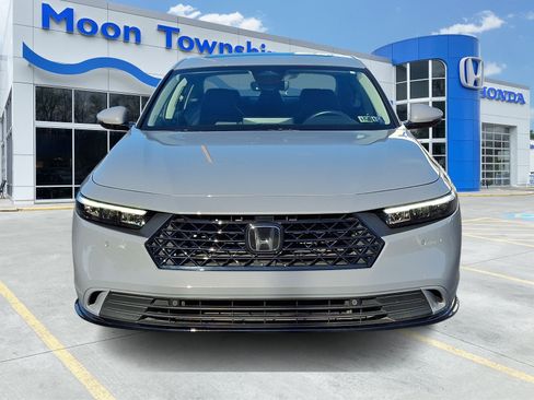 Used 2023 Honda Accord EX-L image 2