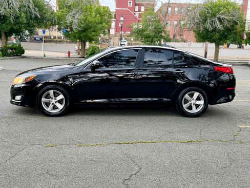 Used 2014 Kia Optima LX FWD image 2