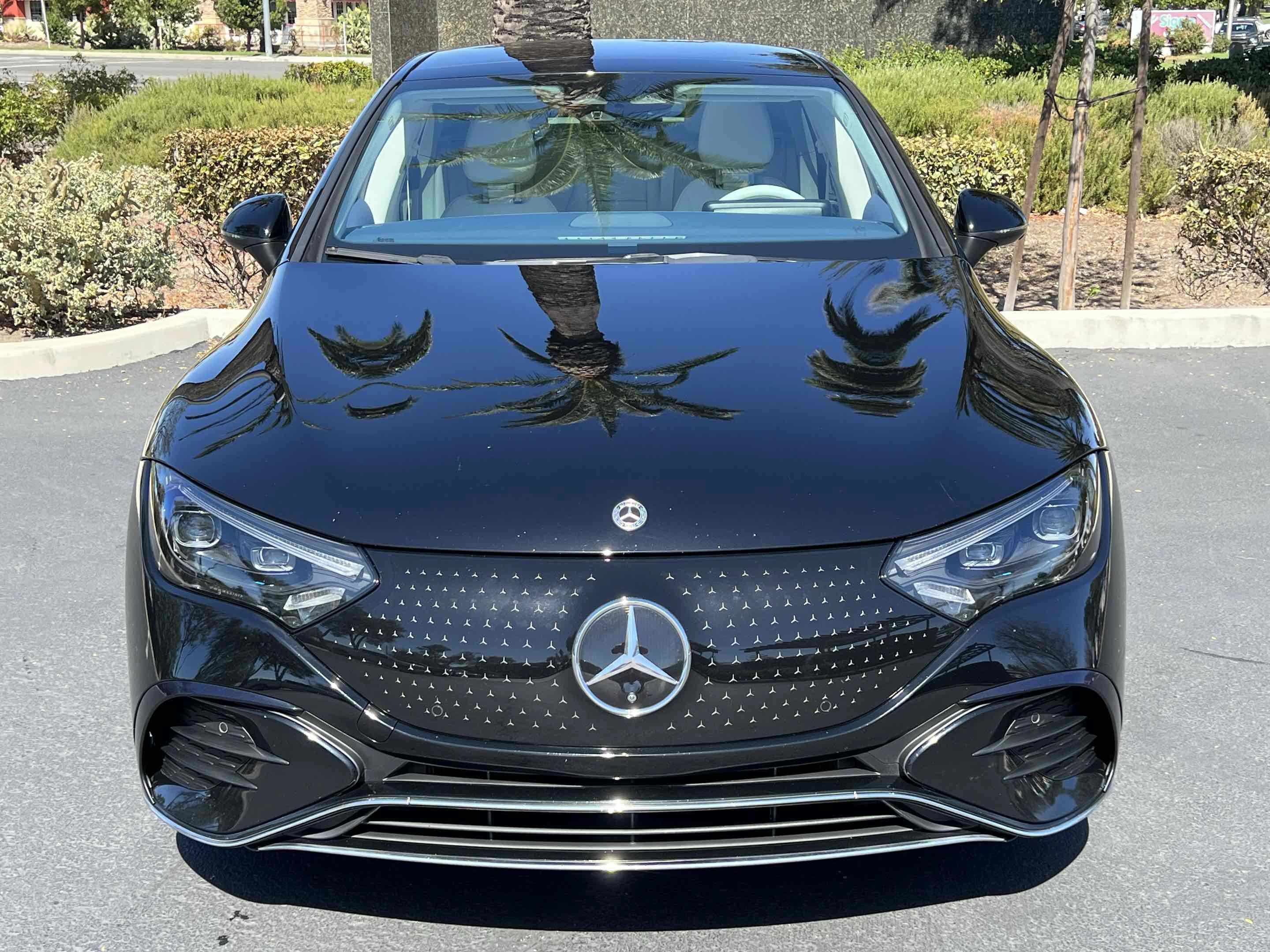 Used 2023 Mercedes-Benz EQE 350+ 4MATIC Sedan w/ Exclusive Trim Package image 16