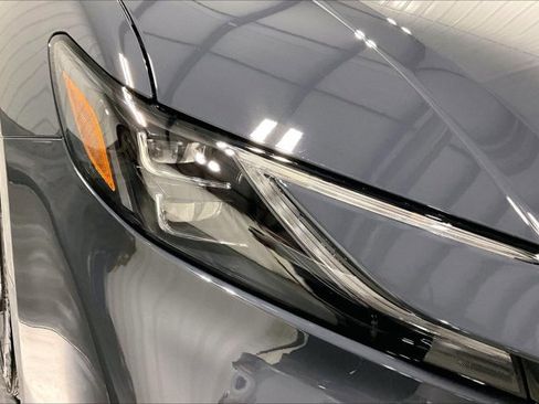 New 2026 Toyota Camry Hybrid image 33