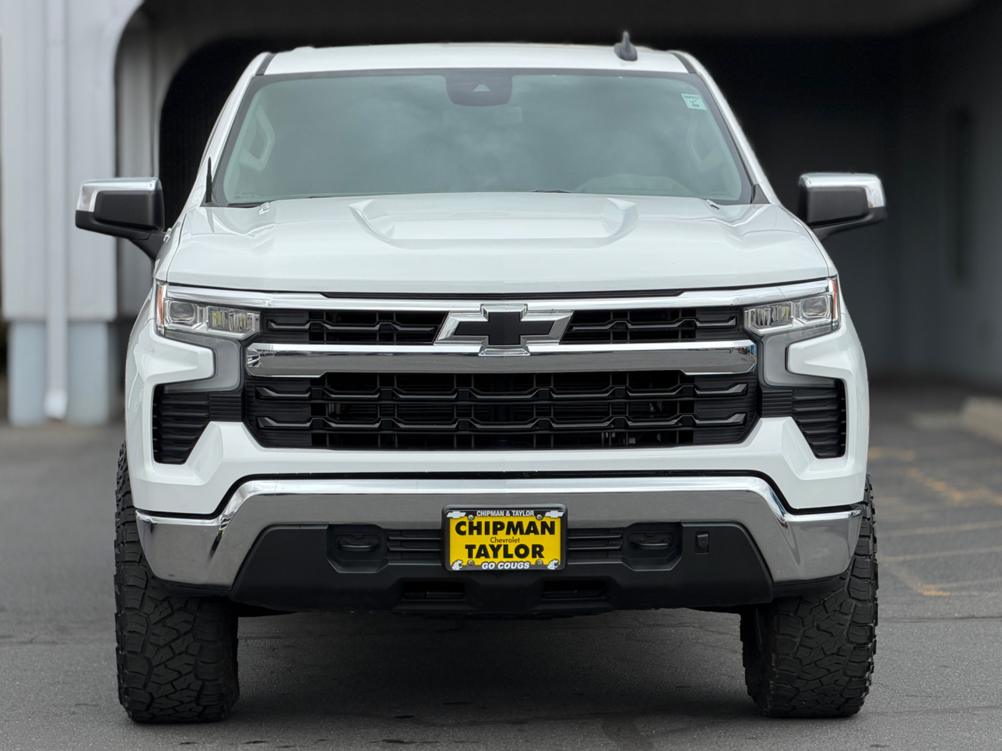 Used 2023 Chevrolet Silverado 1500 LT w/ Leather Package AWD/4WD image 15