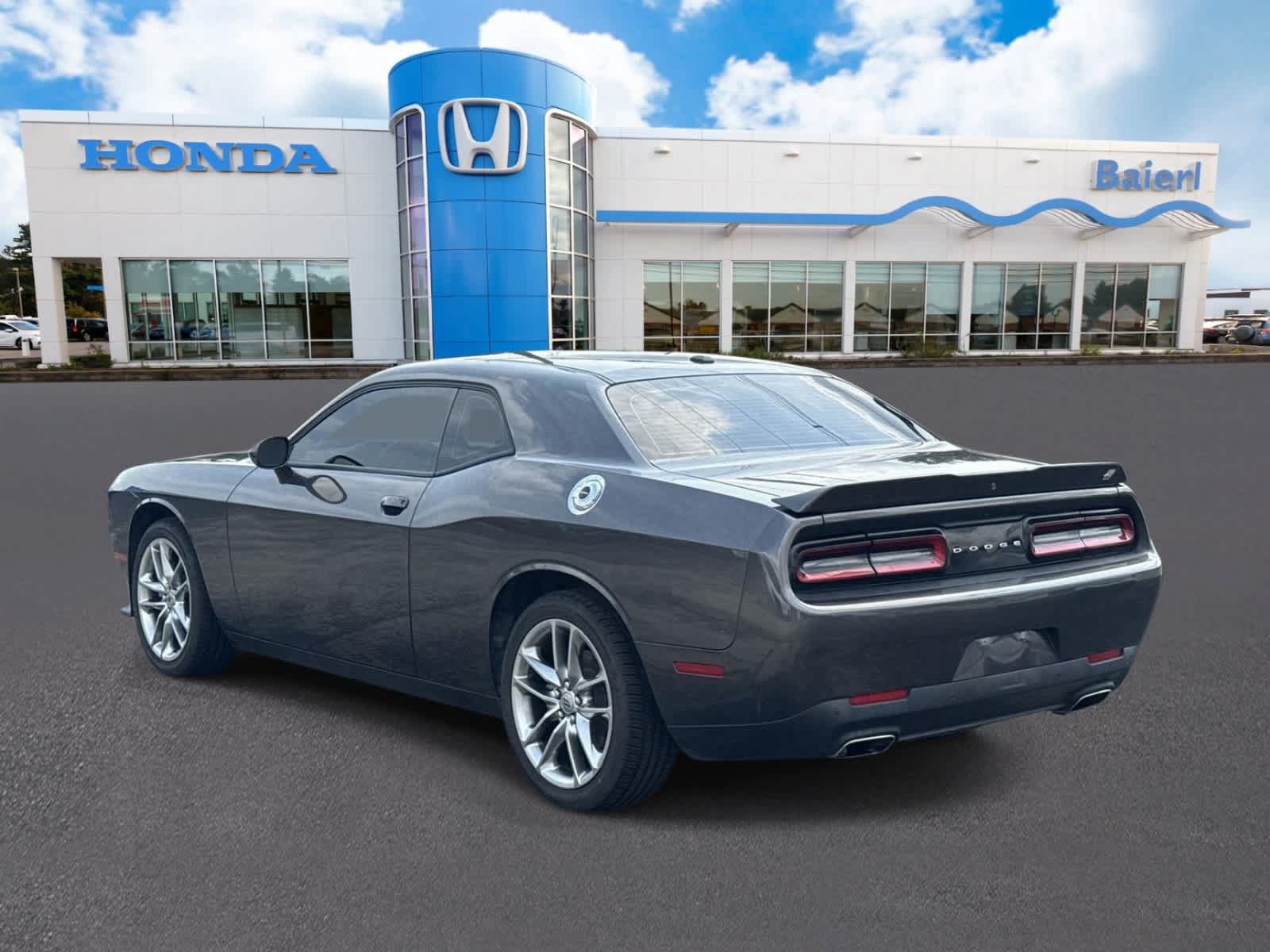 Used 2022 Dodge Challenger GT AWD/4WD image 3
