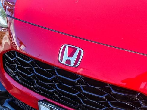 Used 2023 Honda HR-V EX-L image 14
