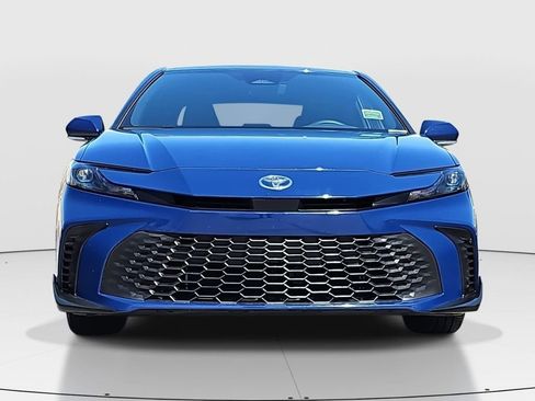 Certified 2025 Toyota Camry SE w/ Convenience Package FWD image 2