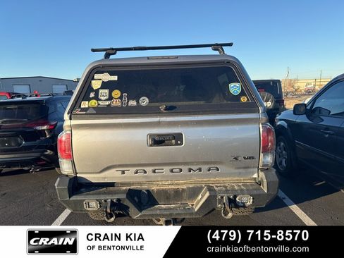 Used 2021 Toyota Tacoma TRD Off-Road image 18