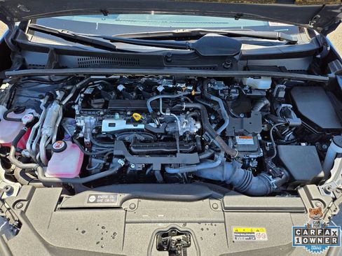 Used 2024 Toyota Prius Prime FWD image 16