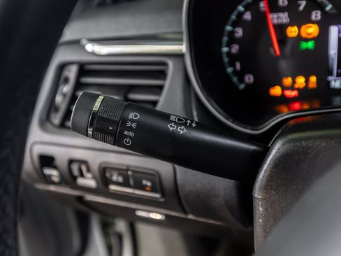 Used 2018 Chevrolet Impala Premier FWD image 53