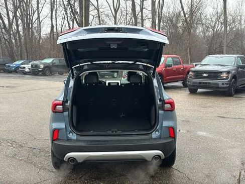 Certified 2023 Ford Escape Platinum image 28
