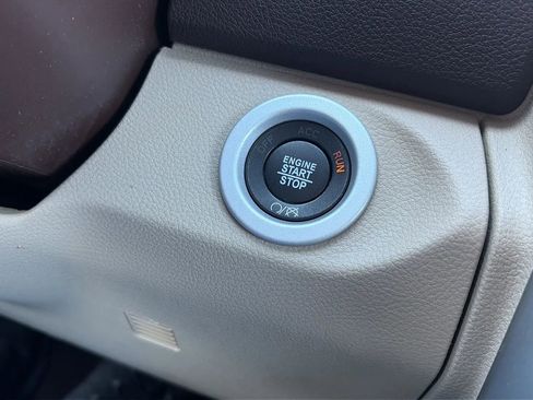 Used 2017 RAM 1500 Laramie w/ Convenience Group image 35