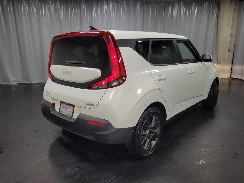 Used 2022 Kia Soul EX FWD image 8