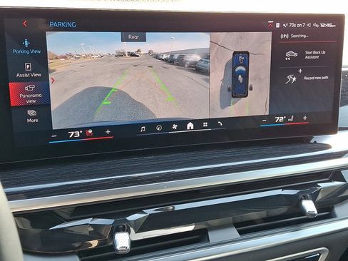 Certified 2025 BMW X7 M60i image 22