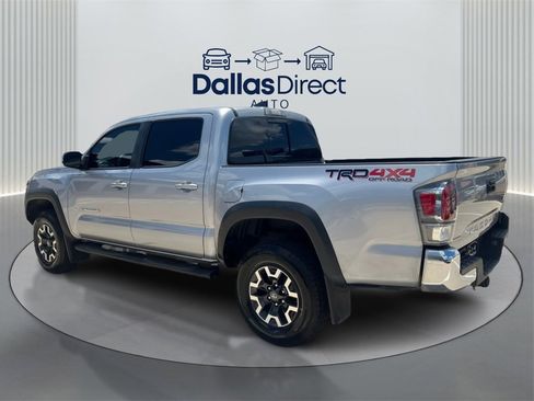 Used 2020 Toyota Tacoma TRD Off-Road image 8