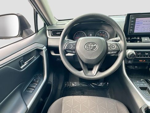 Used 2019 Toyota RAV4 XLE image 21